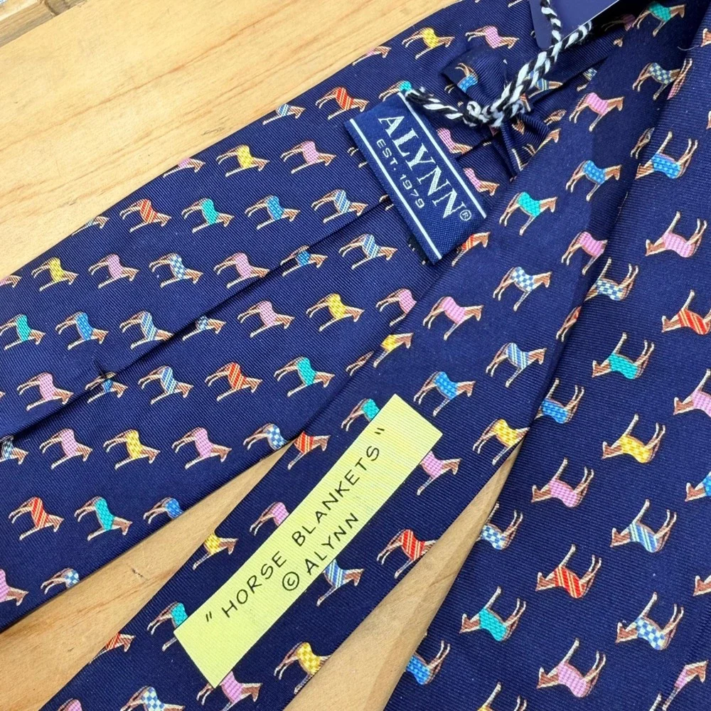 Alynn Silk‎ Necktie One Size Navy Blue Horse Blankets Equestrian Print NWT